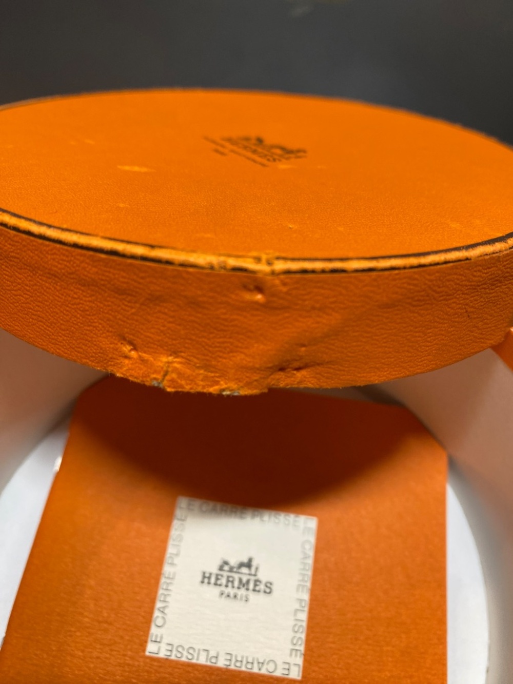 Hermès "La Comédie Italienne" Vintage Silk Carré Plissé Scarf - Orange - NWOT - Picture 9 of 9